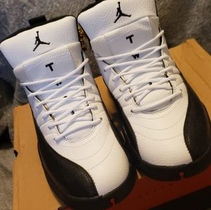 Jordan Retro 12 "Taxi"